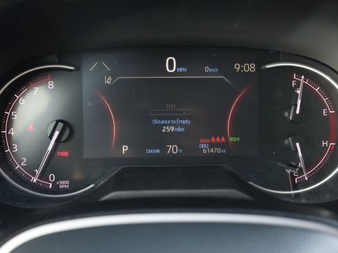 Used 2024 Toyota RAV4 XLE w/ Weather Package image 19