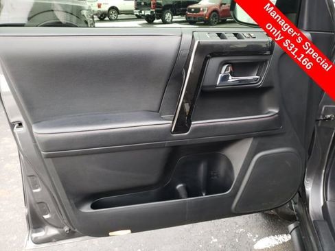 Used 2020 Toyota 4Runner Venture w/ Moonroof Package image 19