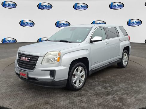 Used 2017 GMC Terrain SLE FWD image 1
