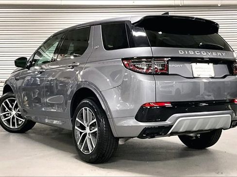 Certified 2025 Land Rover Discovery Sport S image 10