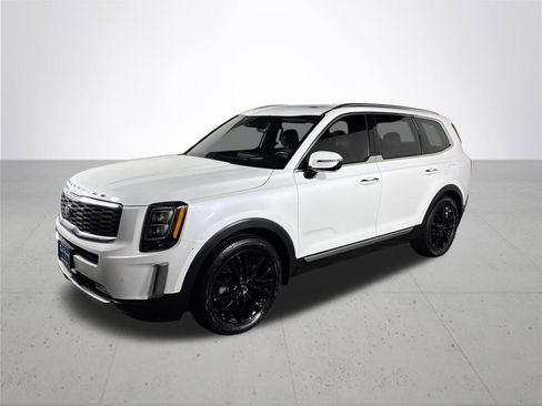 Used 2020 Kia Telluride SX w/ SX Prestige Package image 2