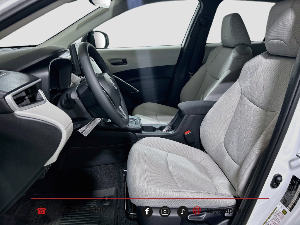 New 2026 Toyota Corolla Cross LE w/ Moonroof Package FWD image 18