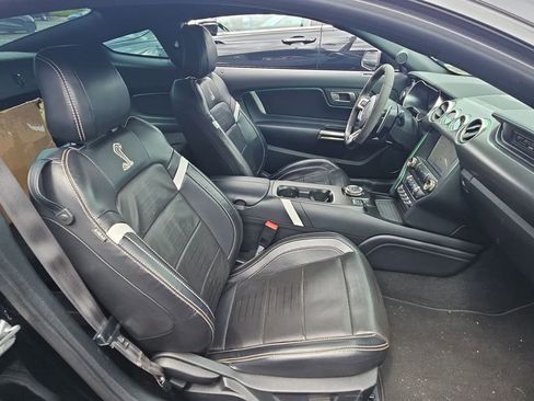 Used 2020 Ford Mustang Shelby GT500 w/ Technology Package RWD image 28