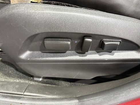 Used 2013 Chevrolet Equinox LTZ FWD image 24