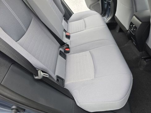 Used 2023 Toyota Corolla Cross AWD Hybrid w/ Moonroof Package image 16