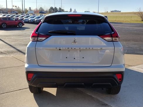 New 2026 Mitsubishi Eclipse Cross ES image 16