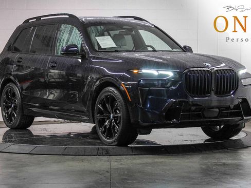 Certified 2023 BMW X7 xDrive40i w/ M Sport Package image 1