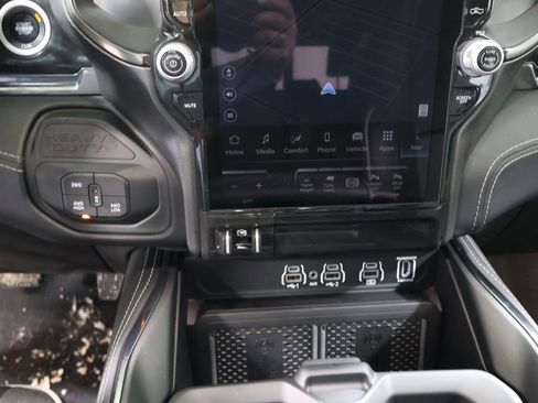 New 2026 RAM 2500 Limited image 20