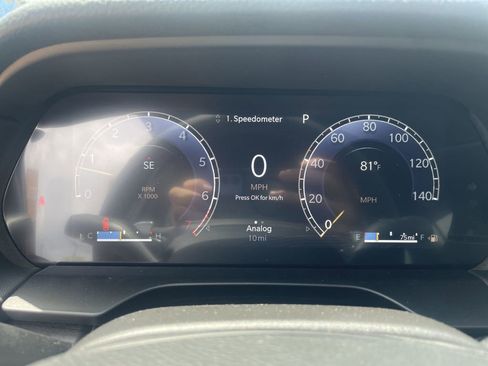 New 2025 Jeep Grand Cherokee L Limited w/ Black Appearance Package image 18