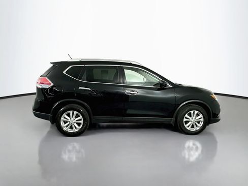 Used 2016 Nissan Rogue SV w/ SV Premium Package AWD/4WD image 9