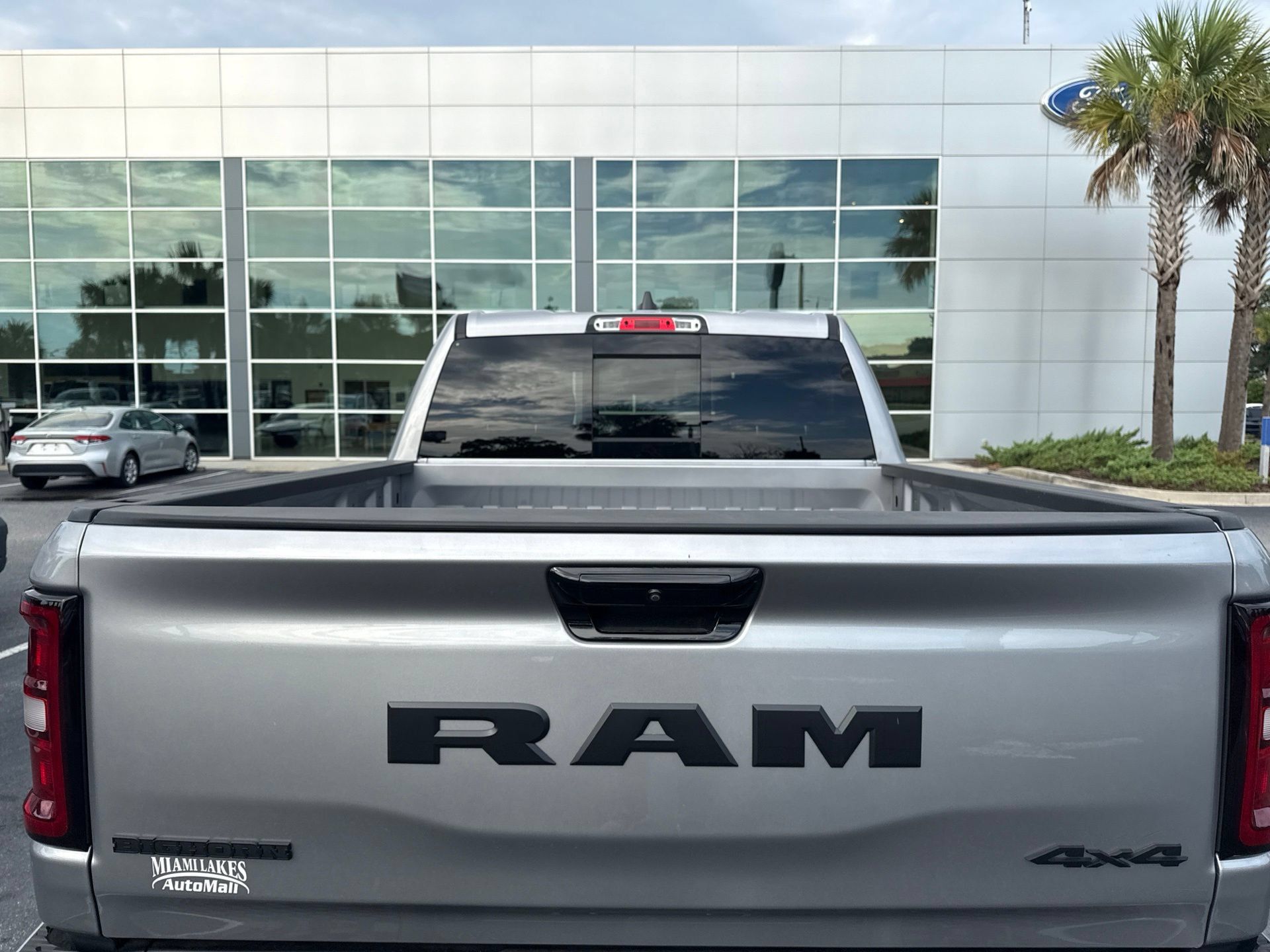 Used 2025 RAM 1500 Big Horn AWD/4WD image 5