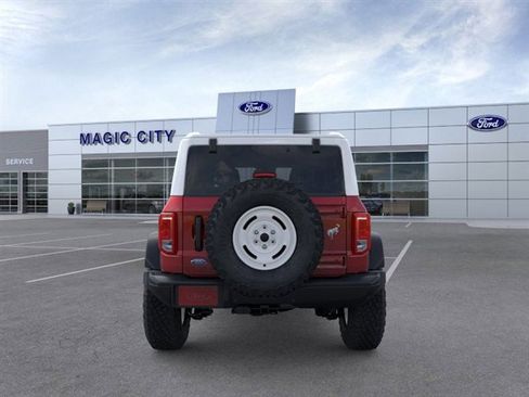 New 2025 Ford Bronco Heritage Edition image 5