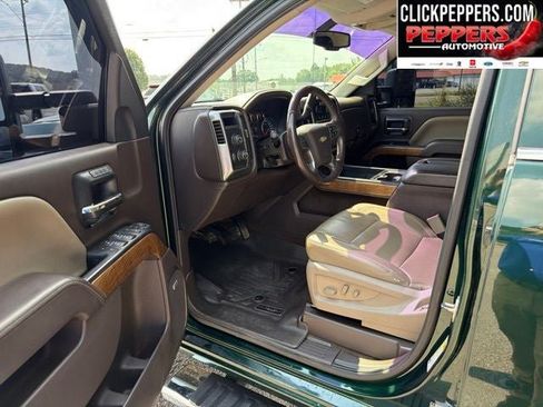 Used 2015 Chevrolet Silverado 1500 LTZ AWD/4WD image 11