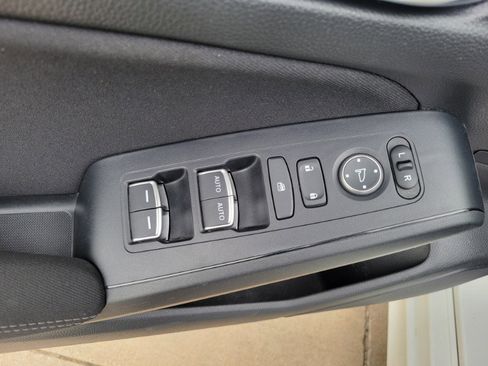 Used 2024 Honda Civic Sport image 12