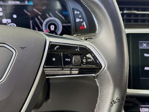 Used 2022 Audi A6 Premium Plus w/ Premium Plus Package image 14