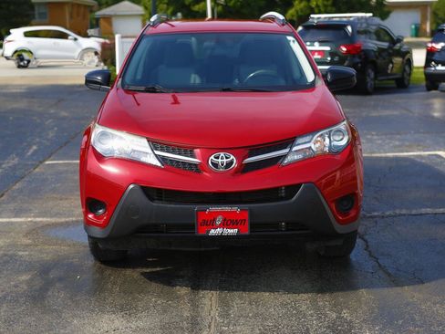 Used 2013 Toyota RAV4 LE AWD/4WD image 2
