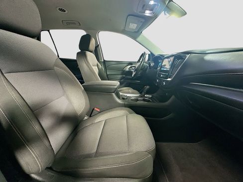 Used 2019 Chevrolet Traverse LT image 29