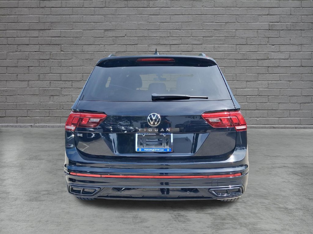 Used 2023 Volkswagen Tiguan SE R-Line FWD image 8
