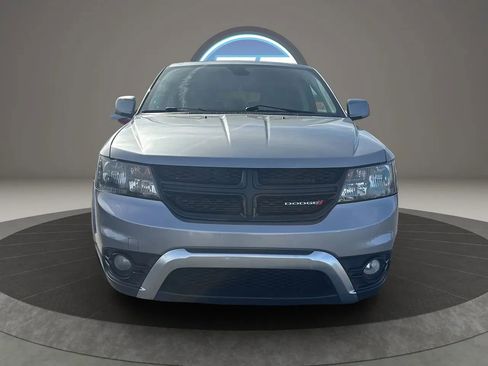 Used 2020 Dodge Journey Crossroad FWD image 12
