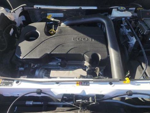 Used 2024 GMC Terrain SLE image 24