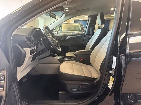 Used 2024 Ford Escape Active AWD/4WD image 13