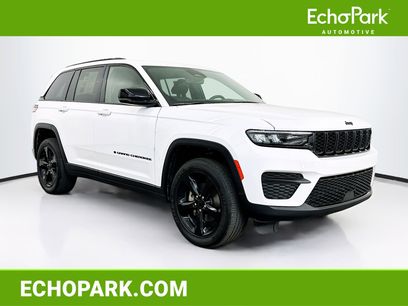 Used 2022 Jeep Grand Cherokee Altitude