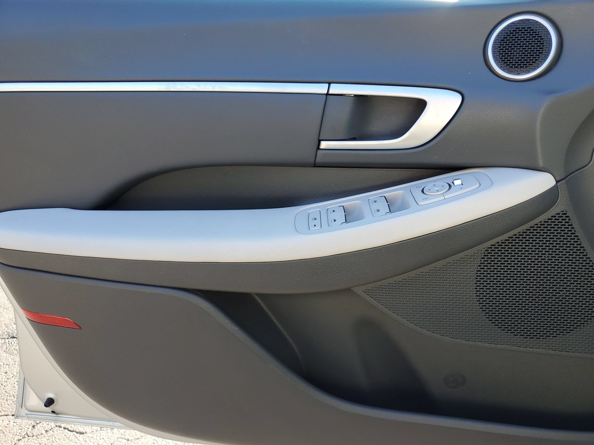 Used 2025 Hyundai Sonata SEL FWD image 23