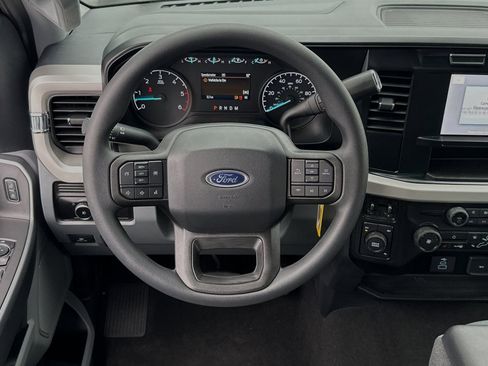 Used 2024 Ford F350 XLT w/ XLT Value Package AWD/4WD image 13