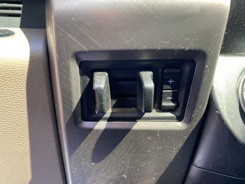 Used 2019 Ford F350 Limited w/ FX4 Off-Road Package image 28