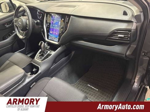 Used 2022 Subaru Outback Premium image 39