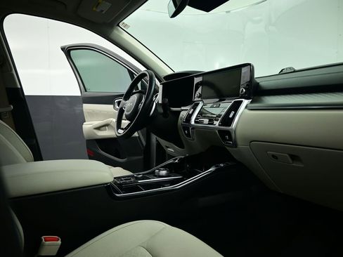 Used 2022 Kia Sorento SX Prestige w/ Panoramic Sunroof Package AWD/4WD image 62