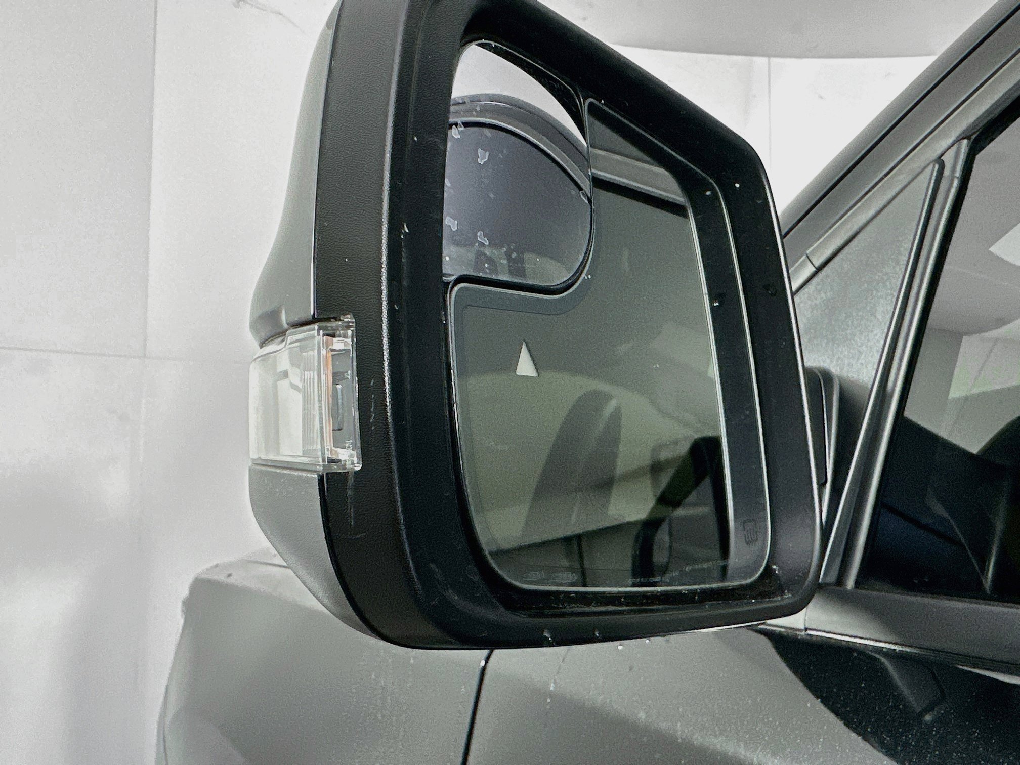 Used 2023 RAM 1500 Laramie AWD/4WD image 16