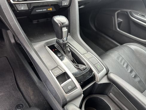 Used 2017 Honda Civic EX-L image 31