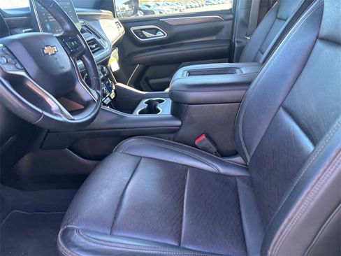 Used 2021 Chevrolet Tahoe High Country w/ Premium Package image 10