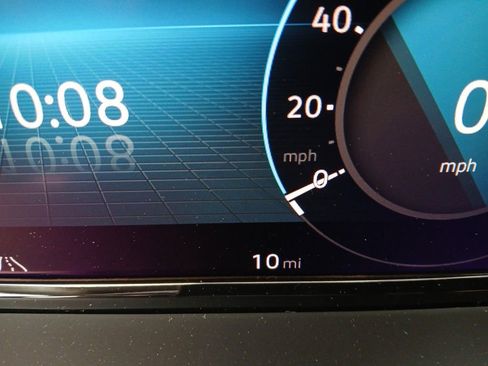 New 2025 Volkswagen Atlas SE image 16