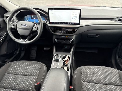 Used 2023 Ford Escape Active w/ Tech Pack #2 FWD image 10