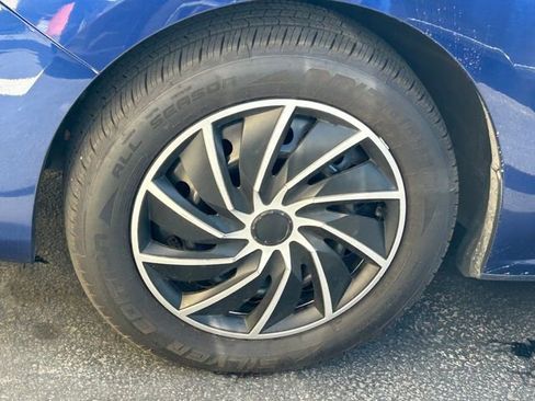 Used 2018 Subaru Impreza 2.0i AWD/4WD image 10