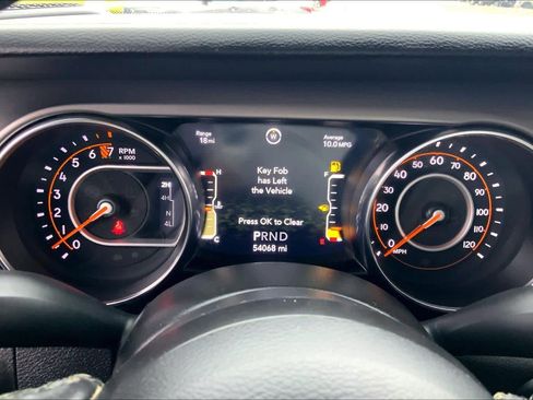 Used 2021 Jeep Gladiator Sport AWD/4WD image 25