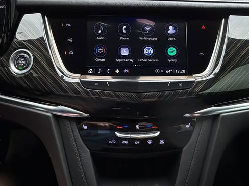 Used 2022 Cadillac XT6 Premium Luxury w/ Technology Package AWD/4WD image 27