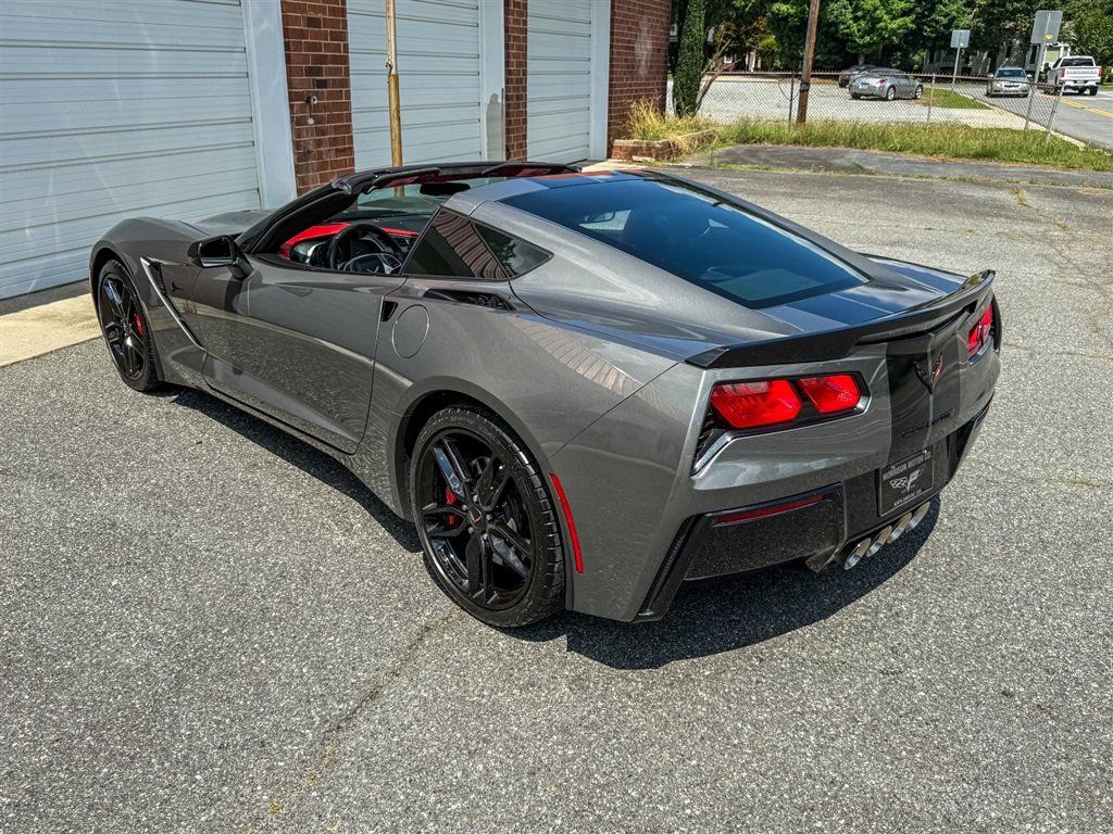 Used 2016 Chevrolet Corvette Stingray Coupe RWD image 24