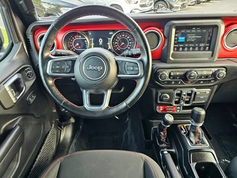 Used 2021 Jeep Wrangler Unlimited Rubicon w/ Cold Weather Group AWD/4WD image 38