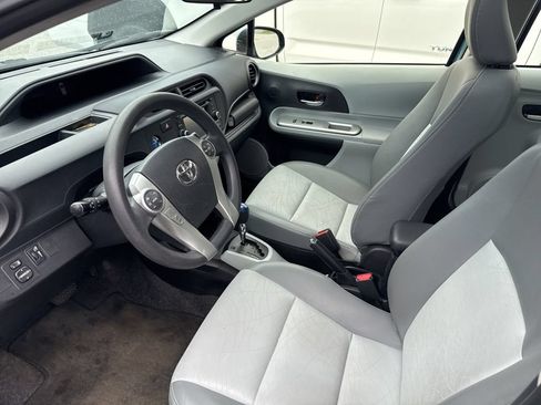 Used 2012 Toyota Prius C Four w/ Preferred Accessory Pkg #1 FWD image 4
