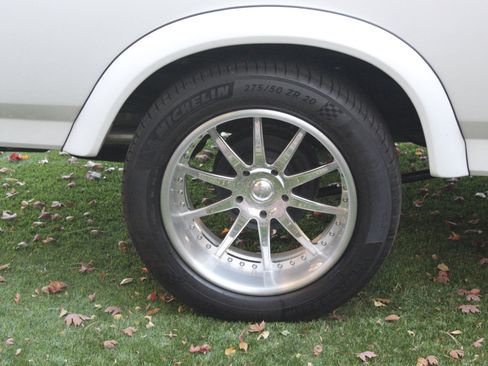 Used 1987 Ford Bronco image 19