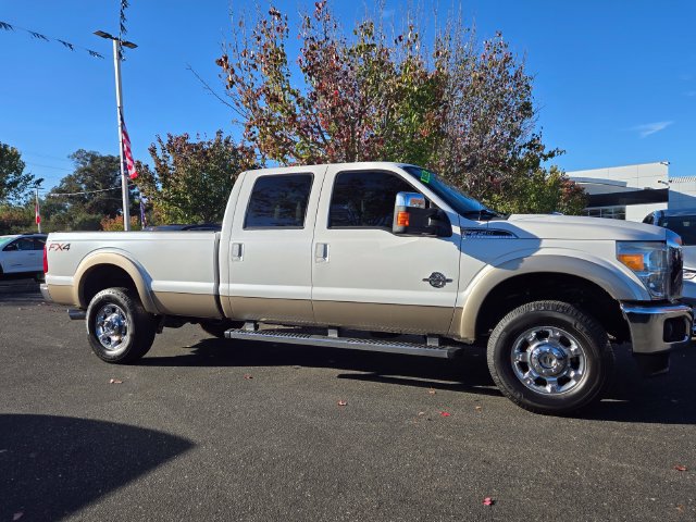Used 2013 Ford F350 Lariat w/ Lariat Ultimate Pkg AWD/4WD image 3