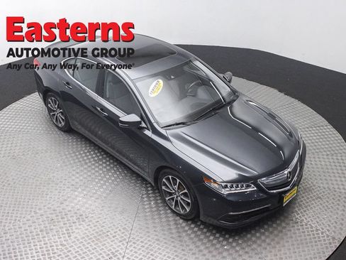 Used 2015 Acura TLX w/ Technology Package FWD image 3