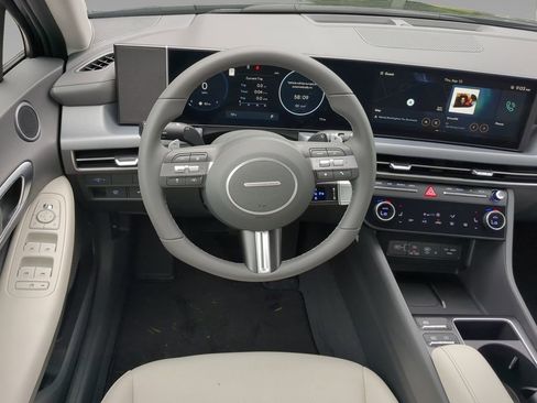 New 2024 Hyundai Sonata SEL w/ Convenience Package image 16