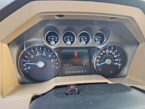Used 2016 Ford F350 XLT image 4