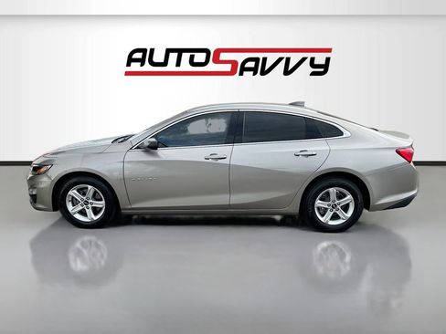 Used 2025 Chevrolet Malibu LS image 4