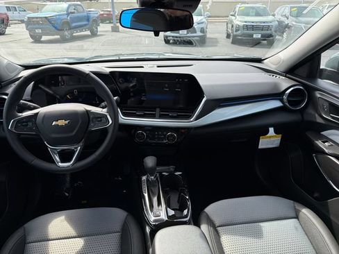 New 2026 Chevrolet Trax LT w/ Driver Confidence Package FWD image 29