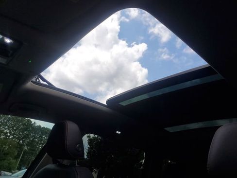 New 2026 Volkswagen Atlas Peak Edition image 19